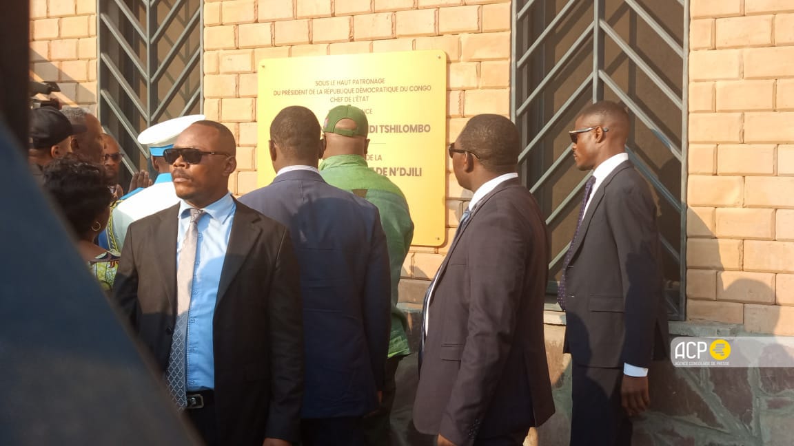 RDC : Félix Tshisekedi inspecte le chantier de la maison communale de N’djili